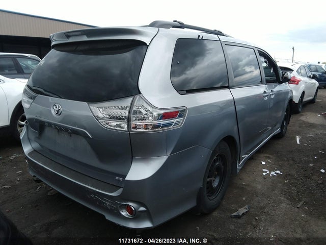 Toyota SIENNA SE 2015 5TDXK3DC0FS555714 Image 5