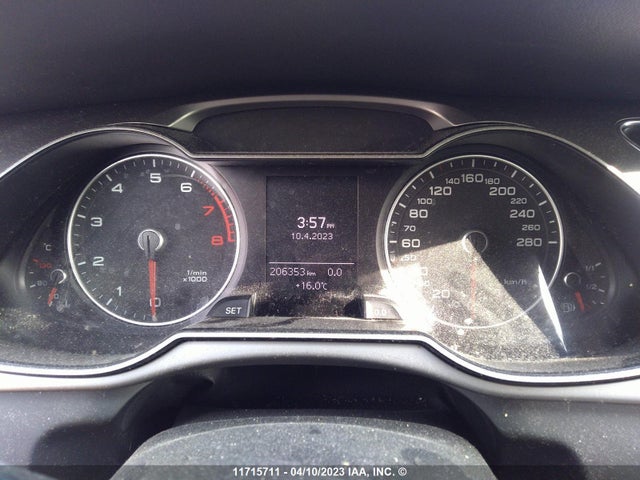 WAUBFCFL8FN008186 Audi A4 PREMIUM
