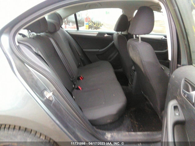 3VW2K7AJ0FM330064 Volkswagen JETTA S