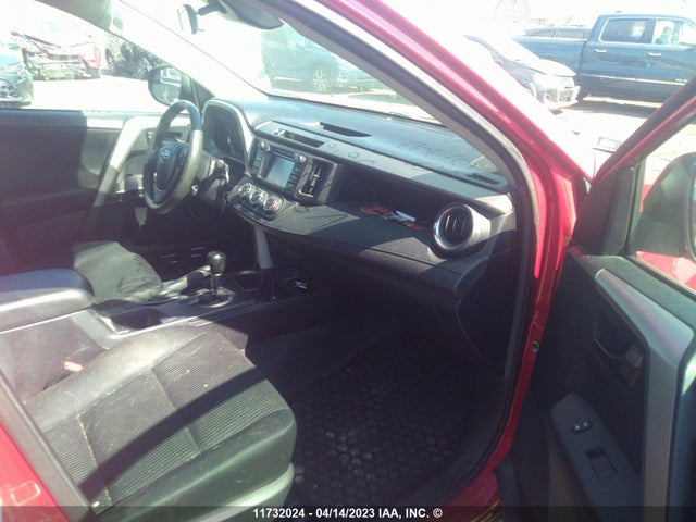 Toyota RAV4 LE 2017 2T3BFREV2HW567656 Image 6