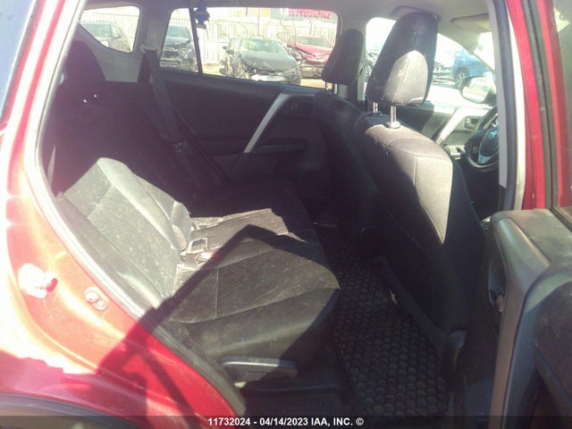 Toyota RAV4 LE 2017 2T3BFREV2HW567656 Image 9