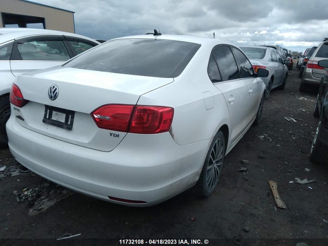 3VWLL7AJ1EM422736 Volkswagen JETTA TDI