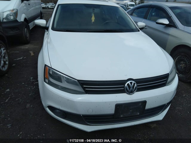 3VWLL7AJ1EM422736 Volkswagen JETTA TDI