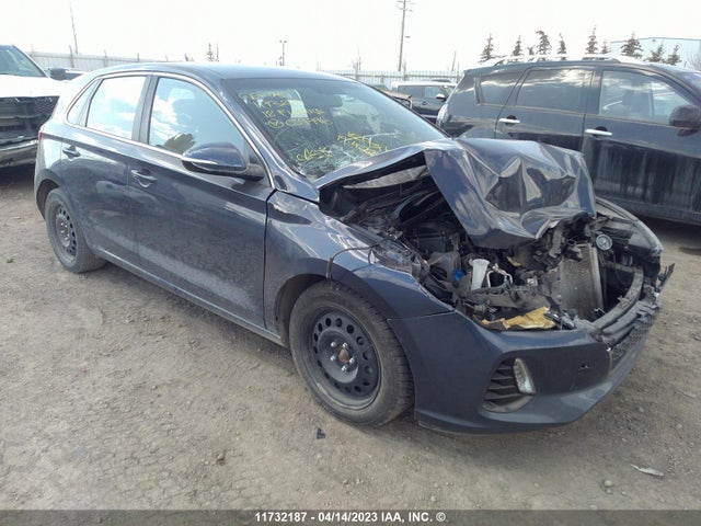 Hyundai Elantra Gt Gl 2018 KMHH35LE2JU059796 Image 1