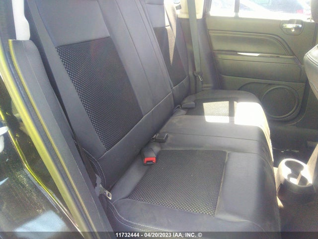 1C4NJDAB7ED747363 Jeep Compass North