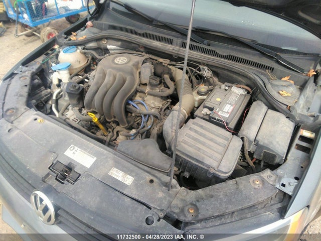3VW2K7AJ9EM256545 Volkswagen JETTA S