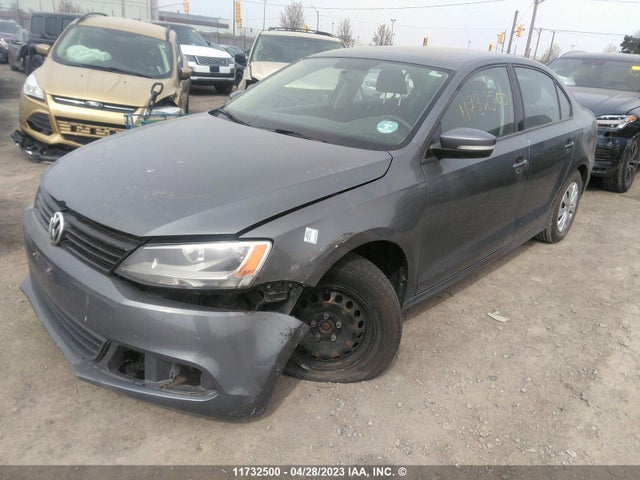 3VW2K7AJ9EM256545 Volkswagen JETTA S