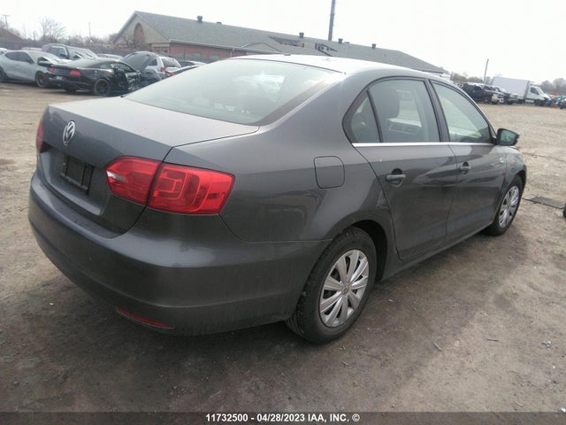 3VW2K7AJ9EM256545 Volkswagen JETTA S