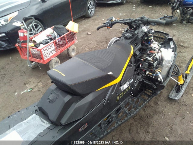 Skidoo Skandic Skidoo Snowmobile 2023 2BPSDRPB4PV000177 Image 9