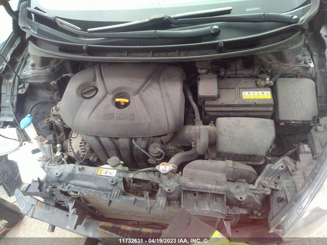 Hyundai ELANTRA GT 2016 KMHD25LH4GU288985 Image 12