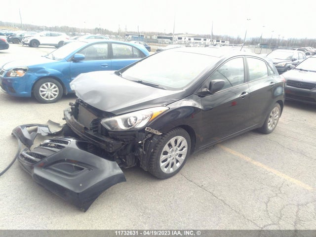 Hyundai ELANTRA GT 2016 KMHD25LH4GU288985 Image 2