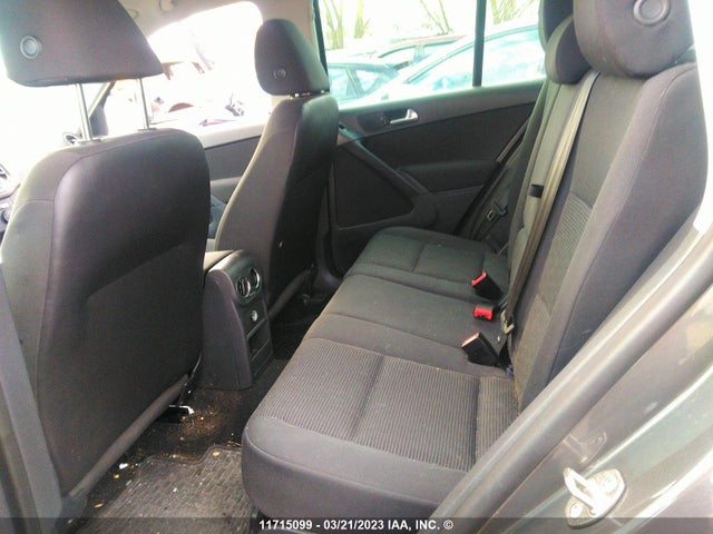 WVGJV7AX3FW559294 Volkswagen Tiguan S/se/sel/r-line