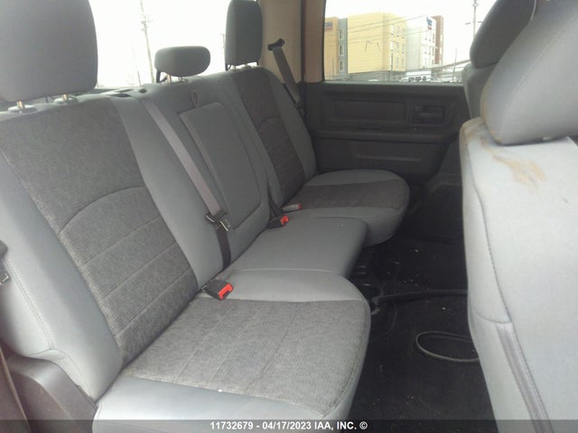 3C6RR7KT9LG239132 RAM 1500 Classic Tradesman/express