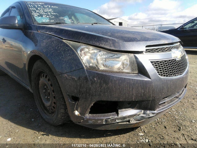Chevrolet Cruze Diesel 2014 1G1P75SZ1E7102045 Image 6