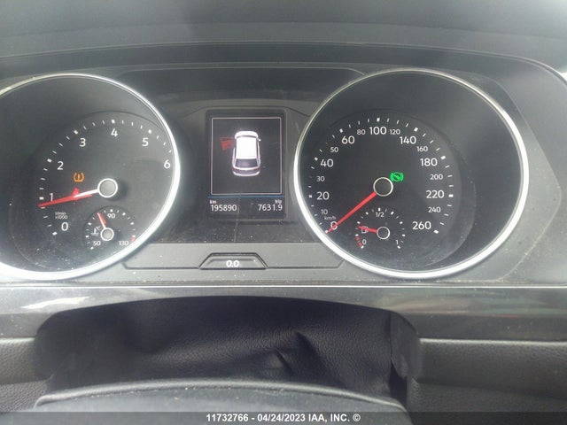 3VV2B7AX9JM006242 Volkswagen Tiguan Comfortline