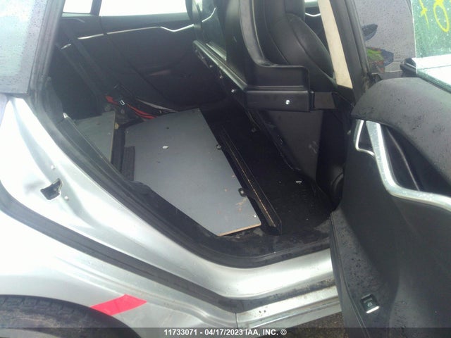 5YJSA1E27HF180287 Tesla Model S 100d/90d/75d/60d/p100d