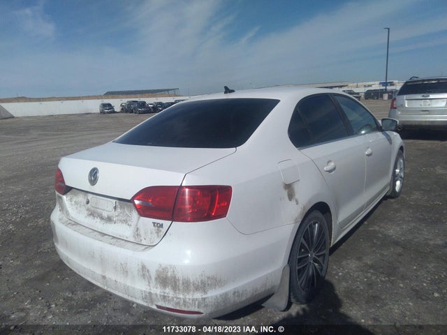 Volkswagen Jetta Sedan Highline 2014 3VWLL7AJ4EM359650 Image 5