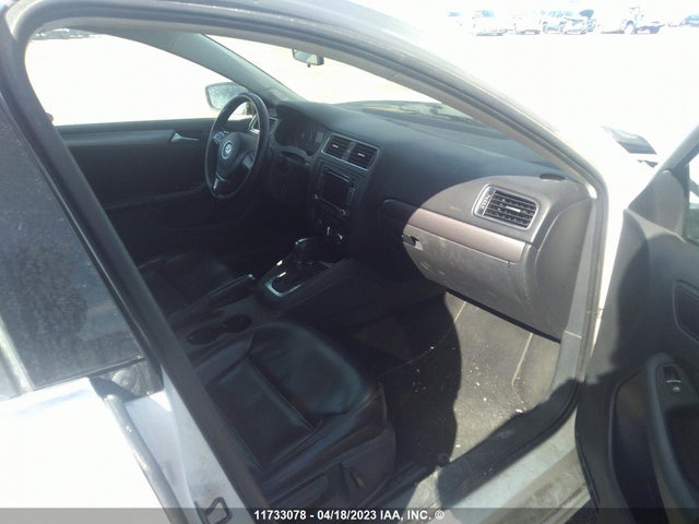 Volkswagen Jetta Sedan Highline 2014 3VWLL7AJ4EM359650 Image 6