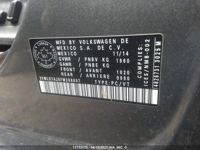3VWL07AJXFM268697 Volkswagen JETTA SEL