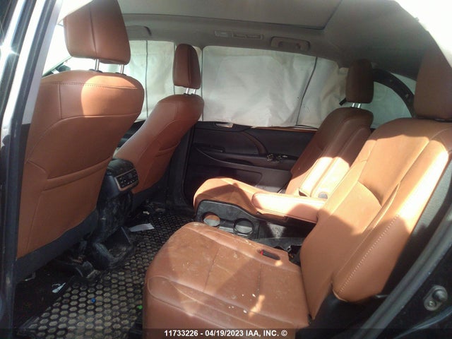 Toyota Highlander Limited 2018 5TDDZRFH2JS825173 Image 9
