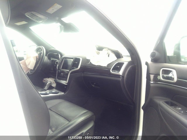 1C4RJFCG6JC218041 Jeep Grand Cherokee Overland