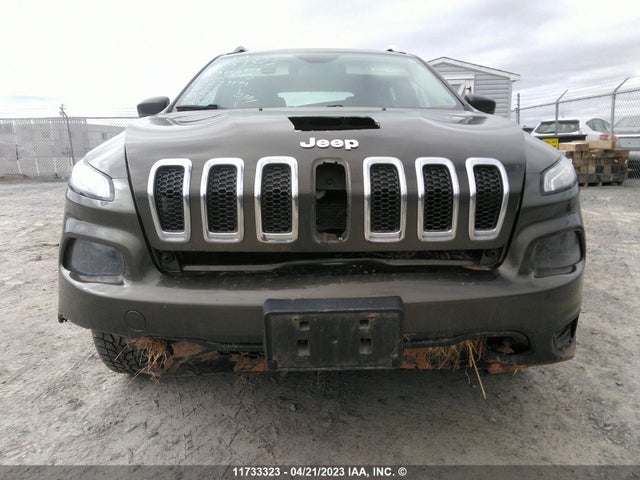 1C4PJMAS8EW322845 Jeep Cherokee Sport