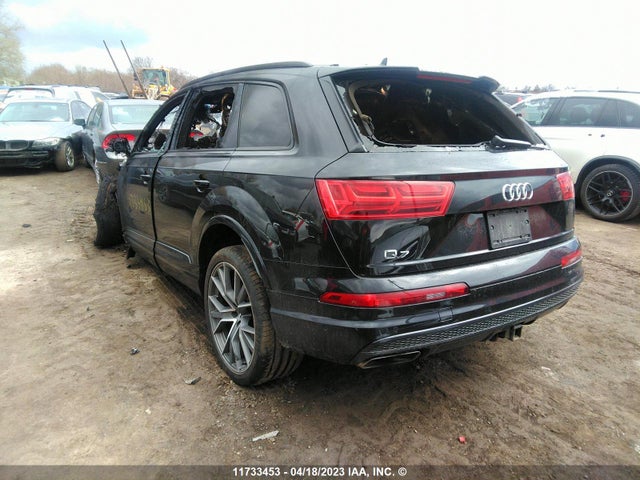 WA1WAAF71KD011631 Audi Q7 Technik