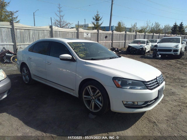 Volkswagen Passat Comfortline 2014 1VWBN7A33EC116355 Image 1