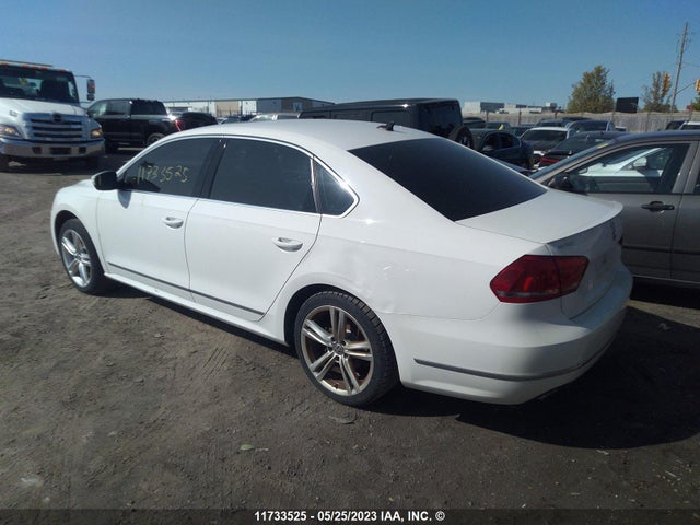 Volkswagen Passat Comfortline 2014 1VWBN7A33EC116355 Image 4