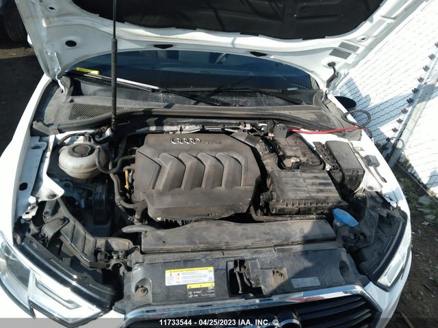 WAUAUGFF2J1061890 Audi A3 PREMIUM