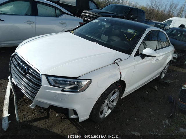 WAUAUGFF2J1061890 Audi A3 PREMIUM