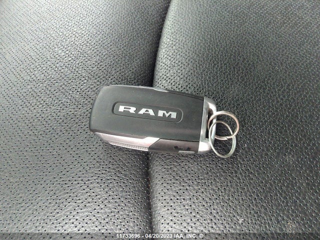 3C63R3EL2NG236585 RAM 3500 Laramie
