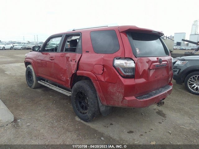 Toyota 4RUNNER SR5 2015 JTEBU5JR0F5233455 Image 4