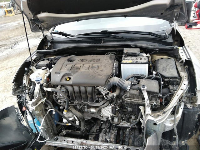 Toyota C-HR XLE 2018 NMTKHMBX8JR011196 Image 12