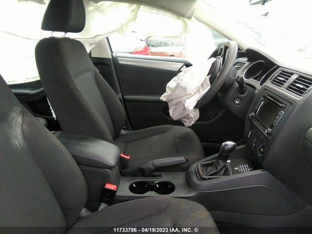 3VW2K7AJ4FM343626 Volkswagen JETTA