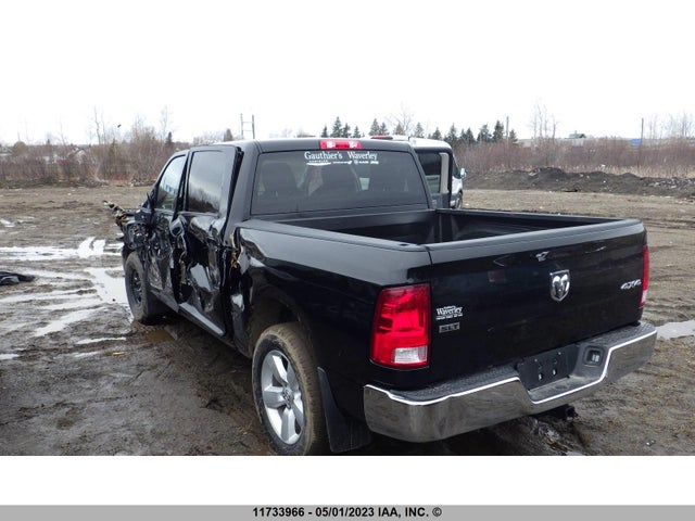 3C6RR7LG7NG211303 RAM 1500 Classic Slt