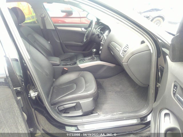 WAUBFCFL6EN028290 Audi A4 PREMIUM