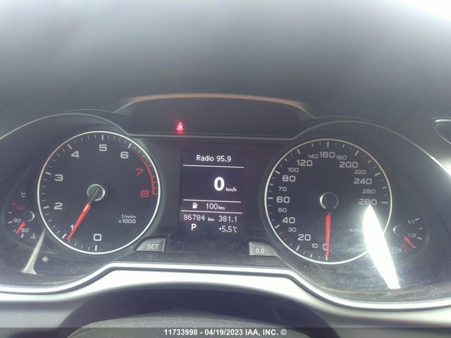 WAUBFCFL6EN028290 Audi A4 PREMIUM