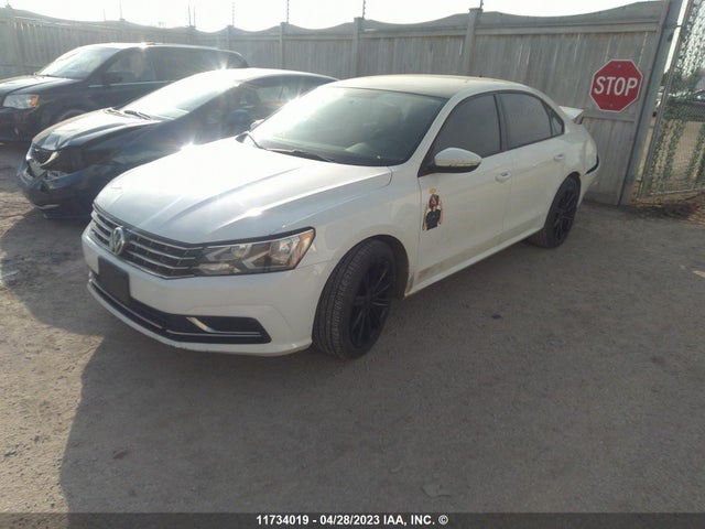 1VWAA7A35JC025492 Volkswagen Passat S/r-line