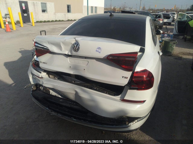 1VWAA7A35JC025492 Volkswagen Passat S/r-line