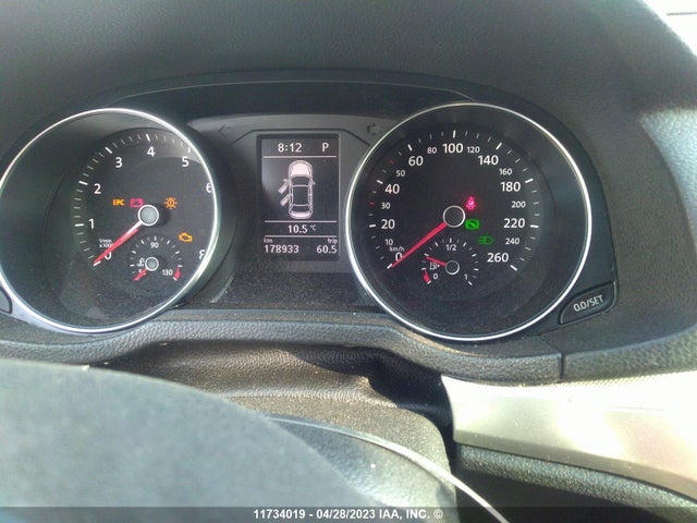 1VWAA7A35JC025492 Volkswagen Passat S/r-line