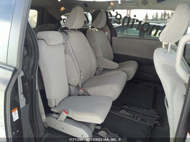 Toyota SIENNA LE 2020 5TDKZ3DC8LS075454 Image 8