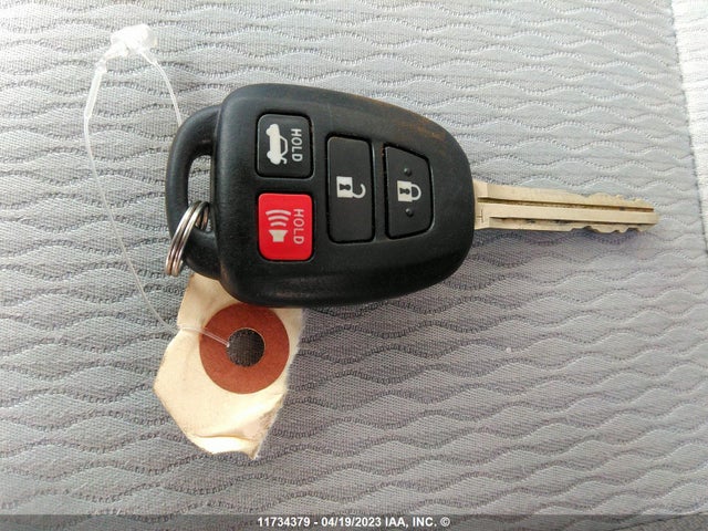 Toyota COROLLA CE/S/LE 2016 2T1BURHE2GC659621 Image 11