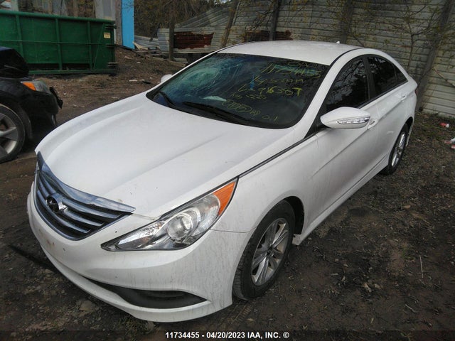 Hyundai SONATA GL 2014 5NPEB4AC1EH916387 Image 2