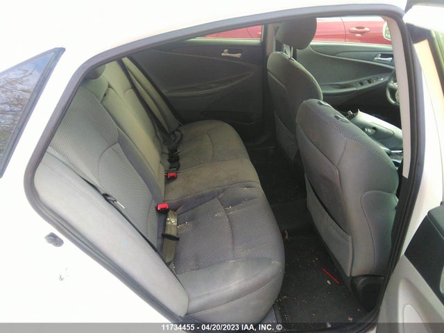 Hyundai SONATA GL 2014 5NPEB4AC1EH916387 Image 9