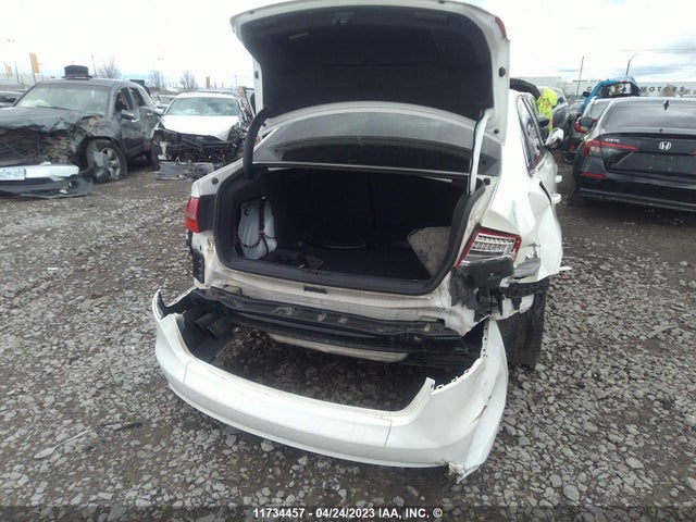 Audi A4 PREMIUM 2014 WAUBFCFL2EN025256 Image 6