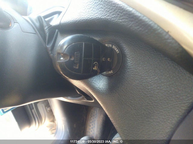 1C4PJLAB2FW760045 Jeep Cherokee Sport