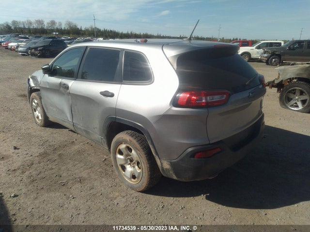 1C4PJLAB2FW760045 Jeep Cherokee Sport