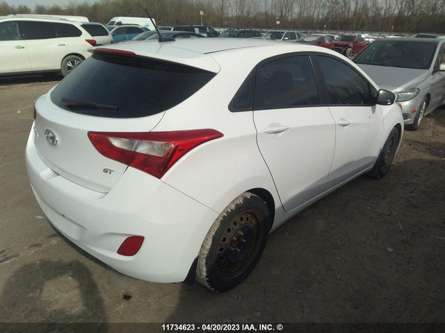 Hyundai Elantra Gt Gl 2015 KMHD25LH3FU250744 Image 5