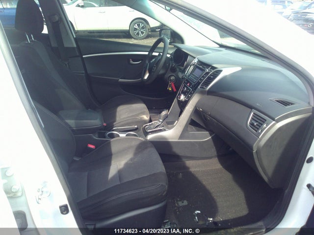 Hyundai Elantra Gt Gl 2015 KMHD25LH3FU250744 Image 6